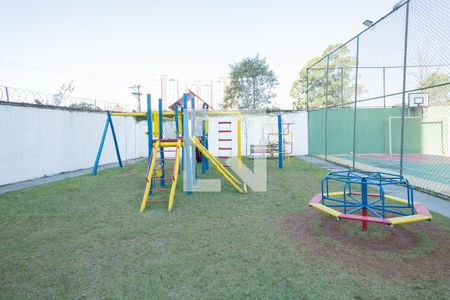 Apartamento à venda com 126m², 3 quartos e 1 vaga Apartamento à venda com 126m², 3 quartos e 1 vagaÁrea comum - Playground