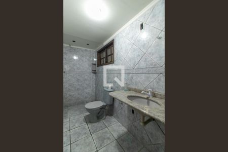 Casa à venda com 300m², 4 quartos e 4 vagasBanheiro de Serviço