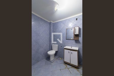 Casa à venda com 300m², 4 quartos e 4 vagasBanheiro Corredor