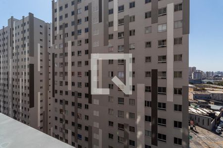 Varanda - Vista de kitnet/studio para alugar com 1 quarto, 27m² em Vila das Bandeiras, Guarulhos