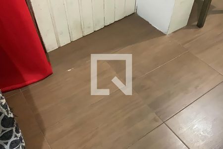 Sala  de apartamento para alugar com 2 quartos, 40m² em Guilhermina, Praia Grande