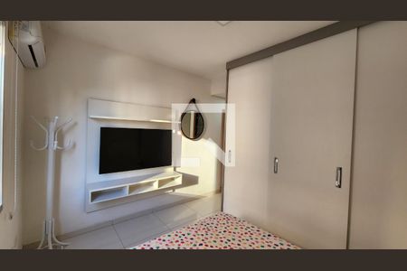 Apartamento para alugar com 50m², 2 quartos e 1 vagaQuarto - Armários