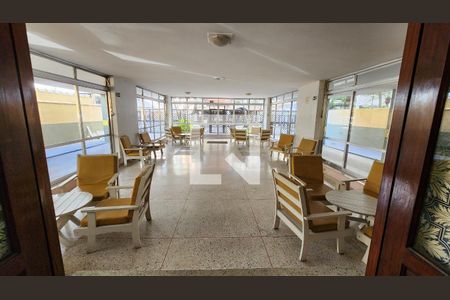 Apartamento para alugar com 50m², 2 quartos e 1 vagaHall social