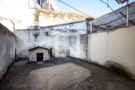 Quintal de casa para alugar com 2 quartos, 368m² em Nova Cidade, São Gonçalo