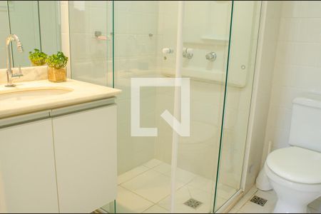 Apartamento à venda com 60m², 2 quartos e 1 vaga Apartamento à venda com 60m², 2 quartos e 1 vagaBanheiro