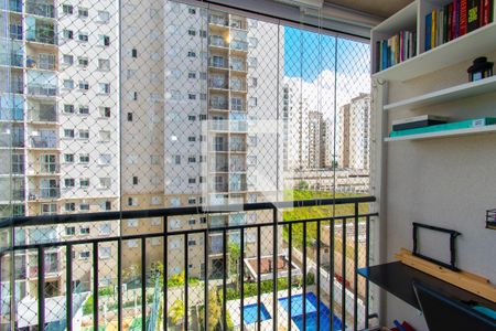Varanda da Sala de apartamento para alugar com 2 quartos, 47m² em Parque São Lourenço, São Paulo
