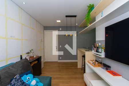 Sala de apartamento para alugar com 2 quartos, 47m² em Parque São Lourenço, São Paulo