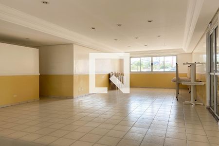 Apartamento para alugar com 47m², 2 quartos e 1 vaga Apartamento para alugar com 47m², 2 quartos e 1 vagaÁrea comum - Salão de festas