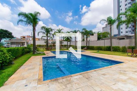 Apartamento à venda com 50m², 2 quartos e 1 vaga Apartamento à venda com 50m², 2 quartos e 1 vagaÁrea comum - Piscina