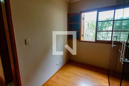 Casa para alugar com 174m², 3 quartos e 2 vagas Casa para alugar com 174m², 3 quartos e 2 vagasQuarto 1