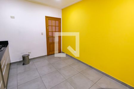 Casa para alugar com 174m², 3 quartos e 2 vagas Casa para alugar com 174m², 3 quartos e 2 vagasCozinha - Armários