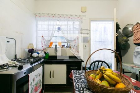 Casa à venda com 90m², 2 quartos e 2 vagasCozinha