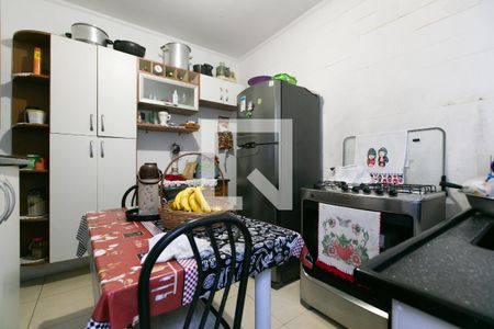 Casa à venda com 90m², 2 quartos e 2 vagasCozinha