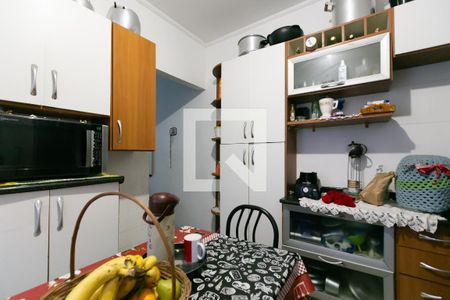 Casa à venda com 90m², 2 quartos e 2 vagasCozinha