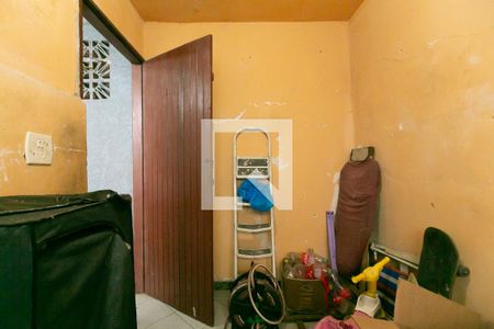 Casa à venda com 90m², 2 quartos e 2 vagasQuarto de Serviço