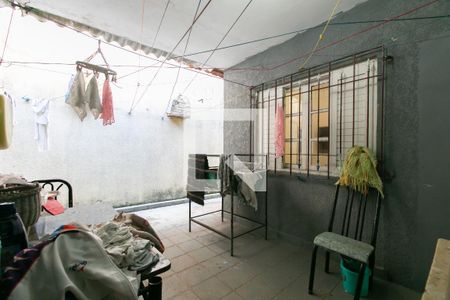 Casa à venda com 90m², 2 quartos e 2 vagasArea de Serviço