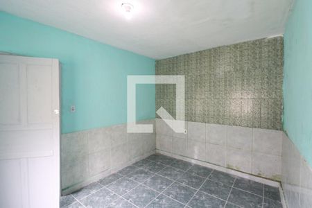 Quarto 1 de casa para alugar com 1 quarto, 40m² em Galo Branco, São Gonçalo