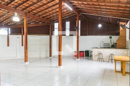 Apartamento para alugar com 64m², 2 quartos e 1 vaga Apartamento para alugar com 64m², 2 quartos e 1 vagaSalão de festas/churrasqueira