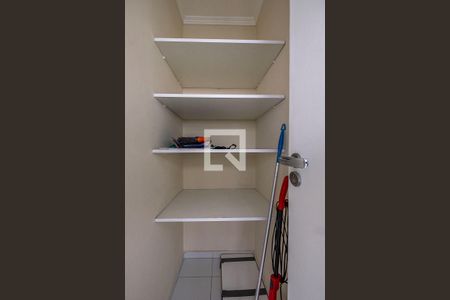 Apartamento à venda com 124m², 3 quartos e 1 vagaÁrea de Serviço - Despensa