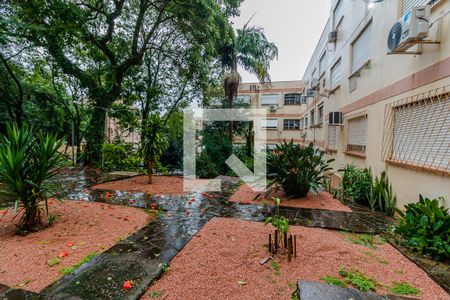 Vista de apartamento para alugar com 2 quartos, 55m² em Santo Antônio, Porto Alegre