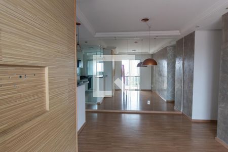 Sala de apartamento para alugar com 2 quartos, 63m² em Usina Piratininga, São Paulo