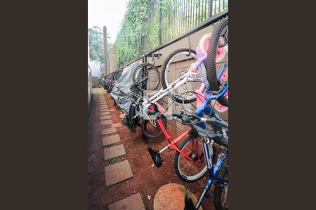 Bicicletário de apartamento para alugar com 1 quarto, 46m² em Sacoma, São Paulo