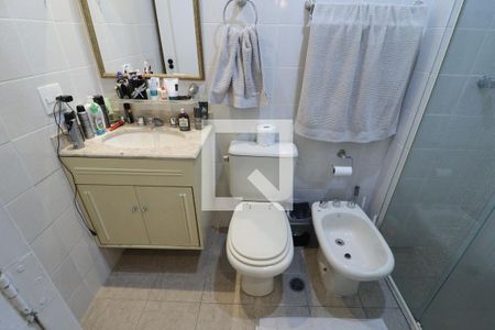 Apartamento à venda com 143m², 4 quartos e 3 vagasBanheiro da Suíte 3