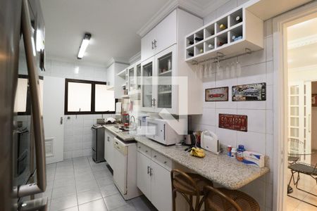 Apartamento à venda com 143m², 4 quartos e 3 vagasCozinha
