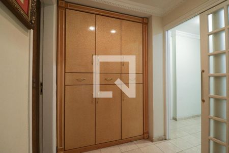 Apartamento à venda com 143m², 4 quartos e 3 vagasDetalhe - Armário