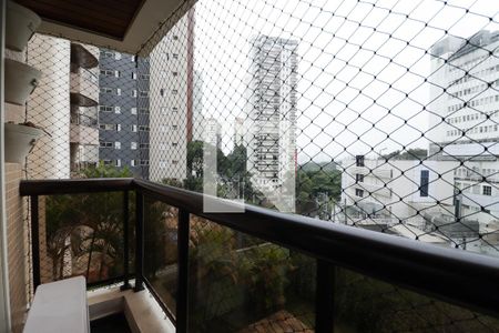 Apartamento à venda com 143m², 4 quartos e 3 vagasVaranda da Suíte 2