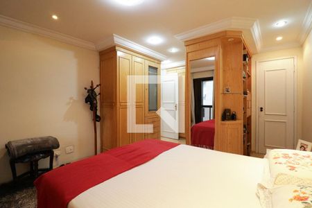 Apartamento à venda com 143m², 4 quartos e 3 vagasSuíte 2