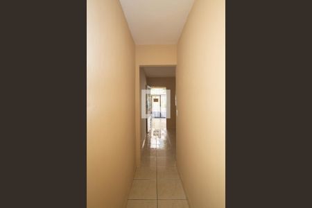 Corredor de casa para alugar com 2 quartos, 45m² em Vila Ramos, São Paulo