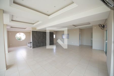 Apartamento para alugar com 120m², 3 quartos e 2 vagas Apartamento para alugar com 120m², 3 quartos e 2 vagasÁrea comum - Salão de festas