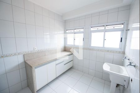 Apartamento para alugar com 120m², 3 quartos e 2 vagas Apartamento para alugar com 120m², 3 quartos e 2 vagasÁrea de Serviço