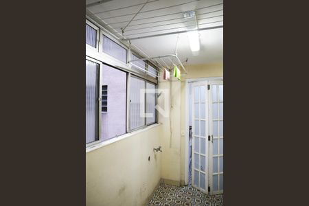 Apartamento para alugar com 110m², 2 quartos e 1 vagaÁrea de Serviço