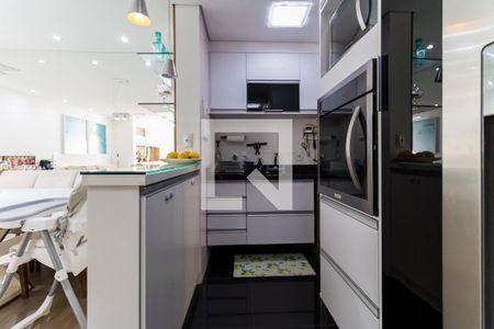 Apartamento para alugar com 85m², 2 quartos e 2 vagas Apartamento para alugar com 85m², 2 quartos e 2 vagasCozinha