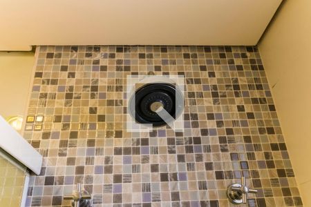 Apartamento para alugar com 85m², 2 quartos e 2 vagas Apartamento para alugar com 85m², 2 quartos e 2 vagasChuveiro