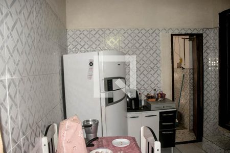 Casa para alugar com 120m², 2 quartos e 1 vagaCozinha