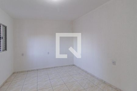 Quarto de casa para alugar com 1 quarto, 40m² em Helena Maria, Osasco