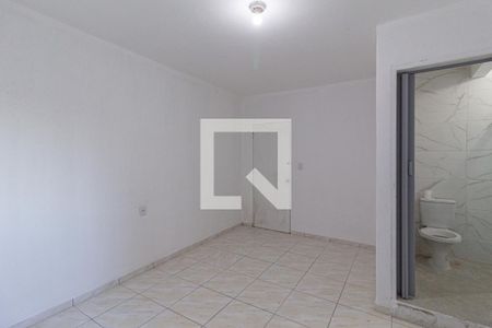 Quarto de casa para alugar com 1 quarto, 40m² em Helena Maria, Osasco