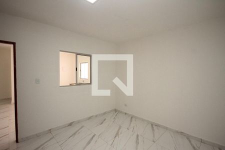 Quarto de casa para alugar com 1 quarto, 52m² em Parque dos Bancarios, São Paulo