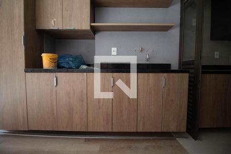 Apartamento à venda com 120m², 2 quartos e 1 vaga Apartamento à venda com 120m², 2 quartos e 1 vagaÁrea de serviço
