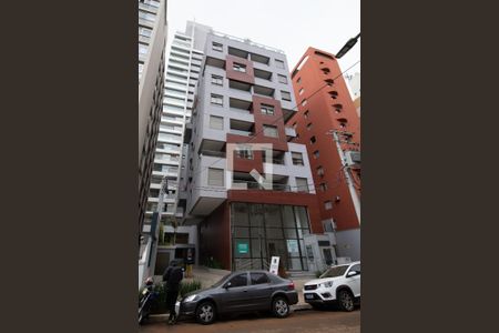 Apartamento à venda com 120m², 2 quartos e 1 vaga Apartamento à venda com 120m², 2 quartos e 1 vagaFachada