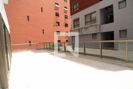 Apartamento à venda com 120m², 2 quartos e 1 vaga Apartamento à venda com 120m², 2 quartos e 1 vagaVaranda