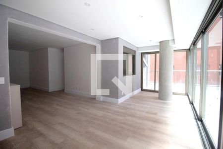 Apartamento à venda com 120m², 2 quartos e 1 vaga Apartamento à venda com 120m², 2 quartos e 1 vagaVaranda