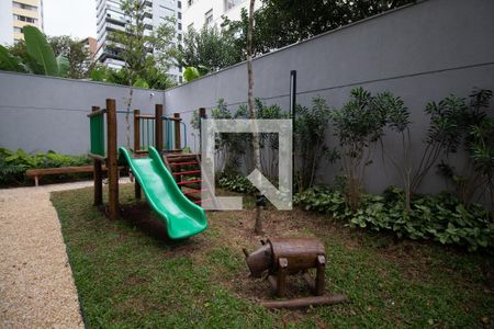 Apartamento à venda com 120m², 2 quartos e 1 vaga Apartamento à venda com 120m², 2 quartos e 1 vagaÁrea comum - Playground