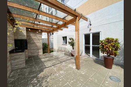 Apartamento à venda com 39m², 2 quartos e 1 vaga Apartamento à venda com 39m², 2 quartos e 1 vagaÁrea comum - Churrasqueira