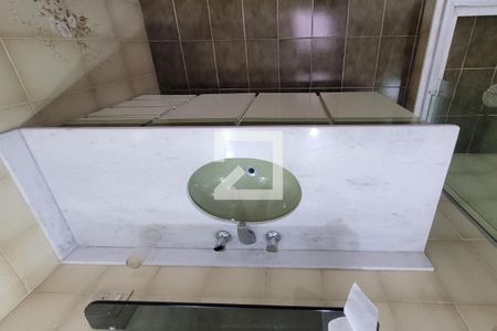 Casa à venda com 500m², 3 quartos e 6 vagasBanheiro Social