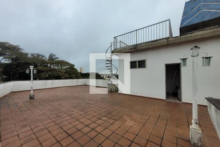 Casa à venda com 500m², 3 quartos e 6 vagasTerraço