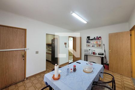 Casa à venda com 500m², 3 quartos e 6 vagasCopa